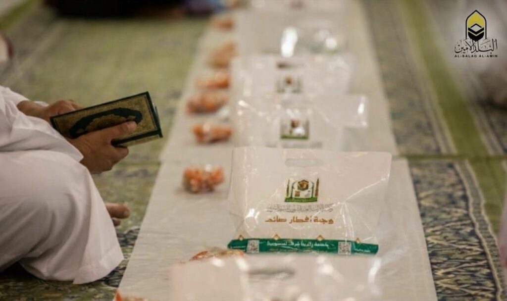 Iftar meal boxes